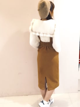 「TITTY&CO.（ティティーアンドコー）のアイテム（オールインワン・サロペット）」を使った、松岡奈奈さん（レディース・165cm）の冬コーディネート