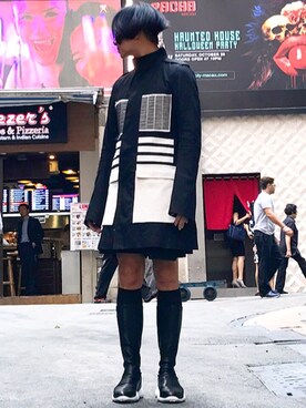 「RICK OWENS」｜「アイテム（ピーコート）」を使った、Iam Will Iamさん（メンズ・176cm）の秋コーディネート