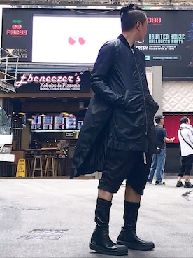 「DRKSHDW by RICK OWENS（ダークシャドウ バイ リックオウエンス）のアイテム（ナイロンジャケット）」を使った、Iam Will Iamさん（メンズ・176cm）の秋コーディネート