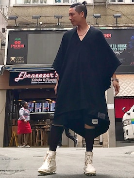 「CAROL CHRISTIAN POELL（キャロルクリスチャンポエル）のアイテム（シューズ）」を使った、Iam Will Iamさん（メンズ・176cm）の秋コーディネート