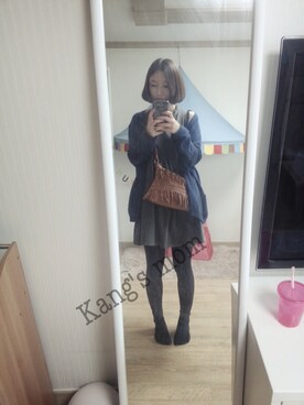 「skirt」｜「アイテム（その他アウター）」を使った、김강현さん（レディース・166cm）の冬コーディネート