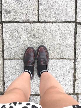 「Dr. Martens（ドクターマーチン）のアイテム（その他シューズ、ブラウン系）」を使った、かなてりさん（レディース・162cm）の秋コーディネート