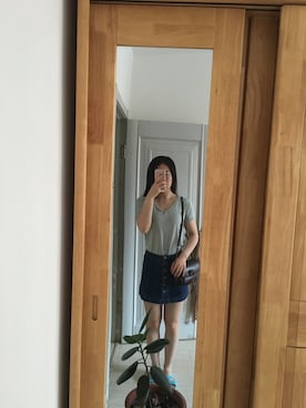 「FOREVER 21（フォーエバー トゥエンティーワン）のアイテム（Tシャツ/カットソー、グリーン系）」を使った、张大美少女さん（レディース）の夏コーディネート