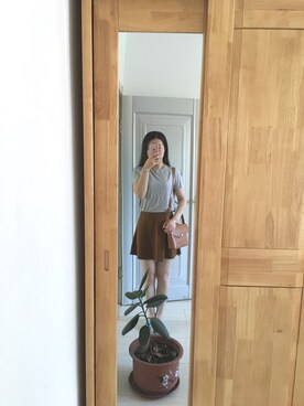 「ZARA（ザラ）のアイテム（スカート、ブラウン系）」を使った、张大美少女さん（レディース）の夏コーディネート