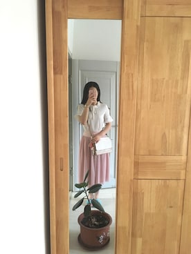 「cache cache（カシュ カシュ）のアイテム（Tシャツ/カットソー、ホワイト系）」を使った、张大美少女さん（レディース）の夏コーディネート