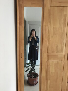 「KOMONO.（コモノ）のアイテム（アナログ腕時計、その他）」を使った、张大美少女さん（レディース）の秋コーディネート