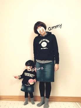 「petit main（プティマイン）のロゴデザイン裏起毛トレーナー（スウェット）」を使った、Sakura&mammyさん（キッズ・80cm）の冬コーディネート