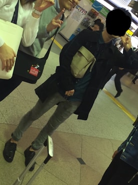 「SHAREEF（シャリーフ）のアイテム（ステンカラーコート）」を使った、Yusuke Aokiさん（メンズ・168cm）の春コーディネート