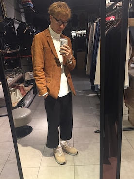 「FRANK LEDER（フランクリーダー）のアイテム（ジャケット/アウター）」を使った、Tomo@相互フォローさん（メンズ・176cm）の秋コーディネート
