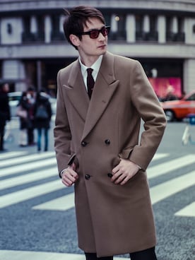 「アイテム（ネクタイ、レッド系）」を使った、ユリさん（メンズ・183cm）の冬コーディネート