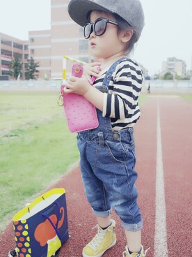 「学校」｜「アイテム（オールインワン・サロペット）」を使った、UUさん（キッズ・90cm）の秋コーディネート