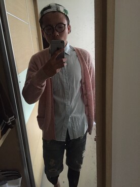 「UNIQLO（ユニクロ）のアイテム（ジャケット/アウター、ピンク系）」を使った、呂國麟さん（メンズ）の秋コーディネート