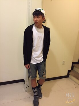 呂國麟さん（メンズ・172cm）の春コーディネート