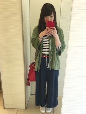 「スカーチョ」｜「アイテム（ミリタリージャケット）」を使った、nattsさん（レディース・161cm）の秋コーディネート