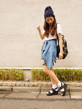 「ダンガリーシャツ」｜「アイテム（デニムジャケット）」を使った、伊波芳杏 よっぴーさん（レディース・162cm）の夏コーディネート