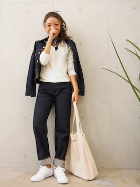 「SKR（エスケーアール）のアイテム」を使った、伊波芳杏 よっぴーさん（レディース・162cm）の秋コーディネート