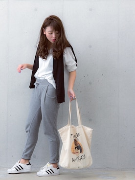 「SKR（エスケーアール）のアイテム」を使った、伊波芳杏 よっぴーさん（レディース・162cm）の冬コーディネート