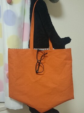 「アイテム（トートバッグ、オレンジ系）」を使った、さきさん（レディース・158cm）の冬コーディネート