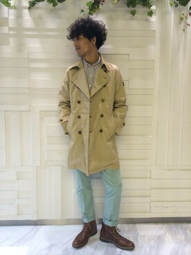 「AIGLE（エーグル）のアイテム（トレンチコート）」を使った、一海智博さん（メンズ・175cm）の春コーディネート