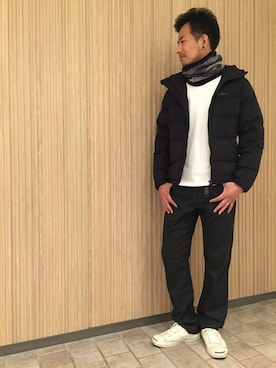 「AIGLE（エーグル）のアイテム（ダウンジャケット/コート）」を使った、一海智博さん（メンズ・175cm）の秋コーディネート