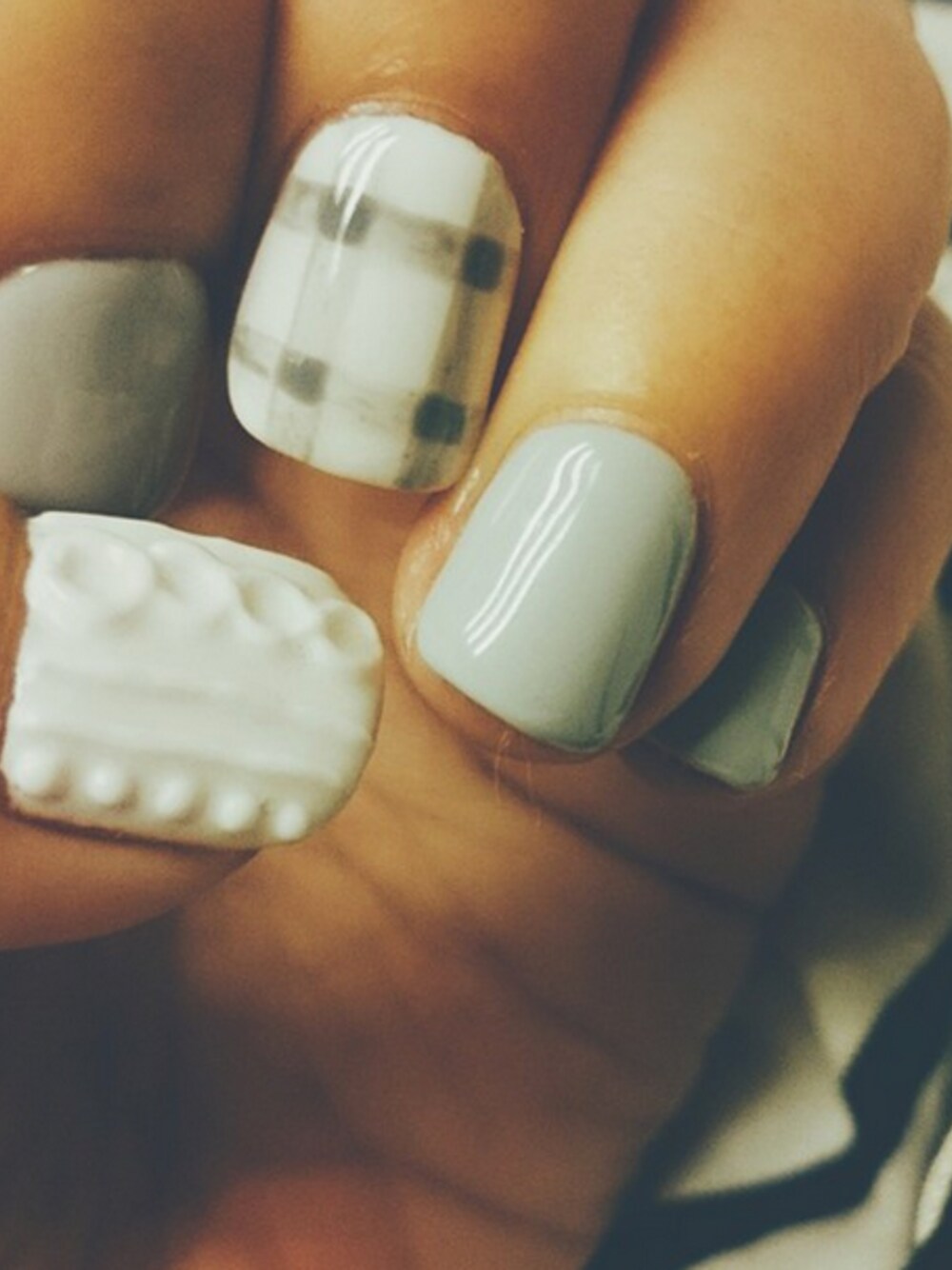 「nail 、nail art」｜「BABYNAILのGelColor by OPI（ハンドケア/ハンドクリーム、その他）」を使った、chow.さん（レディース・158cm）の冬コーディネートの1枚目の写真