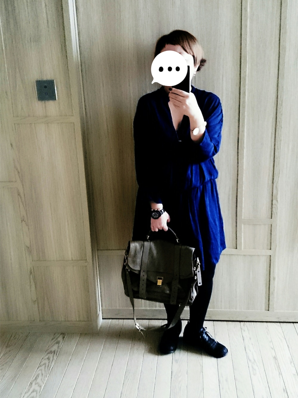 「ドレス、ストッキング、PROENZA SCHOULER」｜「GUIDIのGUIDI 792Z DONKEY（その他シューズ、ブラック系）」を使った、chow.さん（レディース・158cm）の春コーディネートの1枚目の写真
