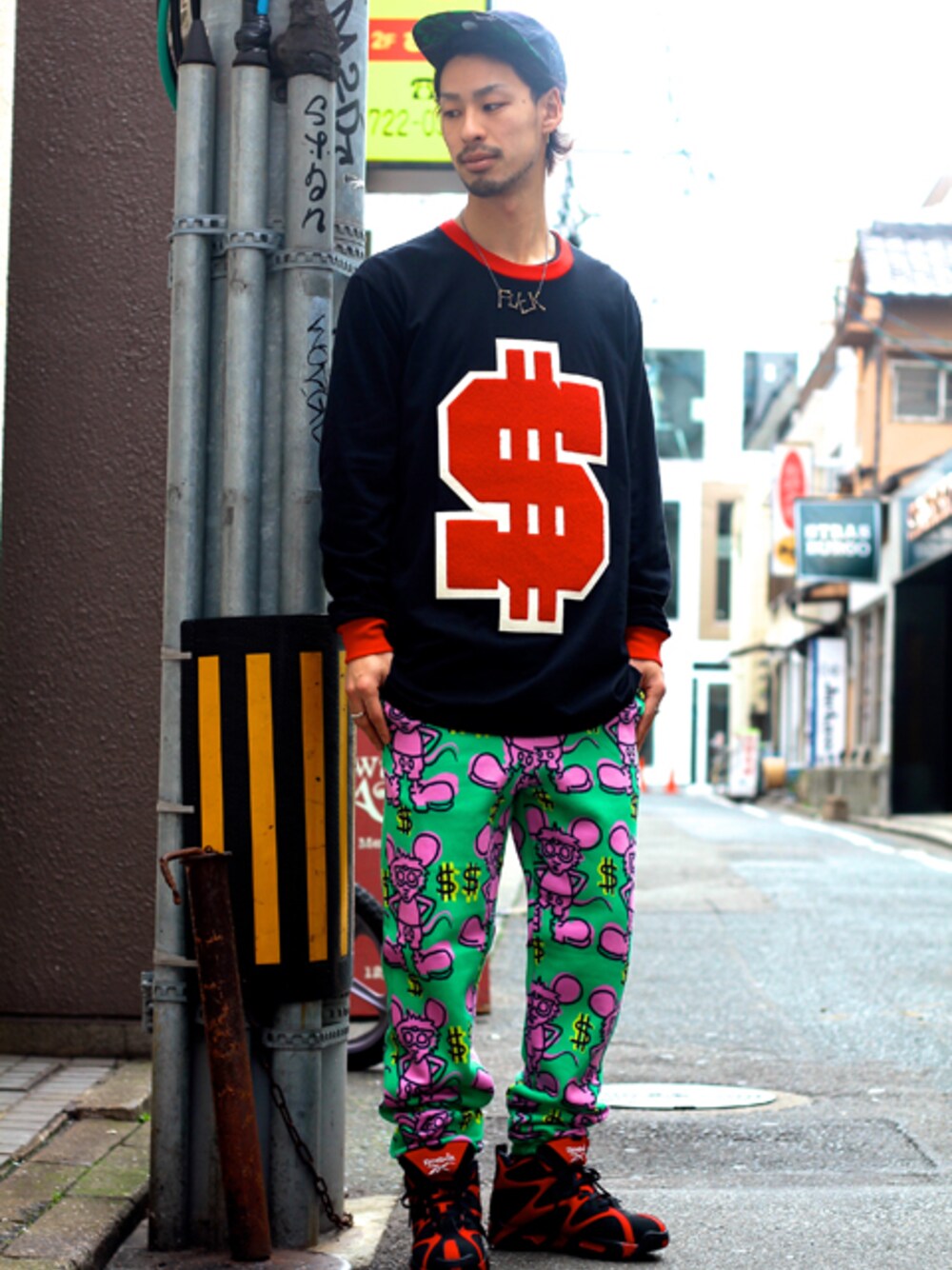 「stussy、reebok、スポーツミックス」｜「STUSSYの[NEW] -【STUSSY】HIBISCUS JET CAP（キャップ、ブラック系）」を使った、wizART(d)さん（メンズ・183cm）の冬コーディネートの1枚目の写真