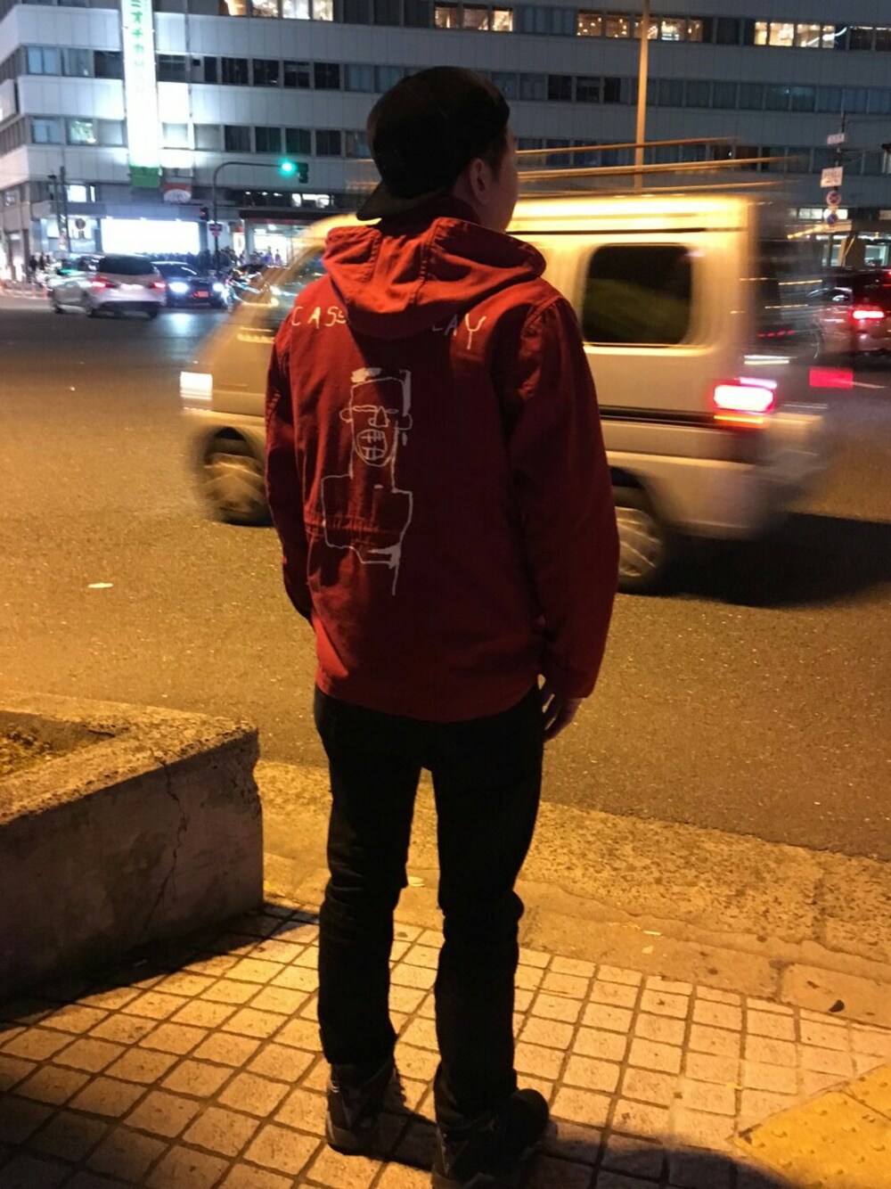 「supreme、M65、赤、palace、寒い」｜「Supreme のアイテム（ミリタリージャケット、レッド系）」を使った、1+A2さん（メンズ・174cm）の冬コーディネートの1枚目の写真