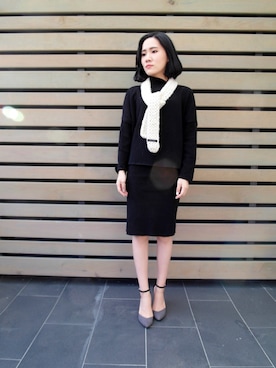 「アイテム（スーツスカート、ブラック系）」を使った、Aimeeさん（レディース・155cm）の秋コーディネート