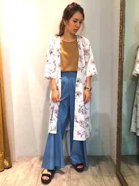 「シャツカーディガン」｜「アイテム（サンダル）」を使った、OZOC_officialさん（レディース）の春コーディネート