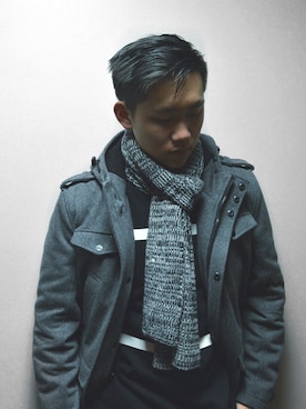 「Guess（ゲス）のアイテム（ピーコート）」を使った、Austin Yuさん（メンズ・183cm）の秋コーディネート