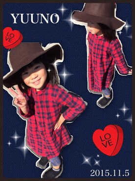 「アイテム（シャツワンピース、レッド系）」を使った、®yhaさん（キッズ・90cm）の秋コーディネート