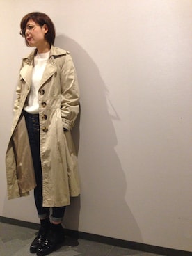 「ZARA（ザラ）のアイテム（トレンチコート、ベージュ系）」を使った、SARAJU umedaさんの秋コーディネート