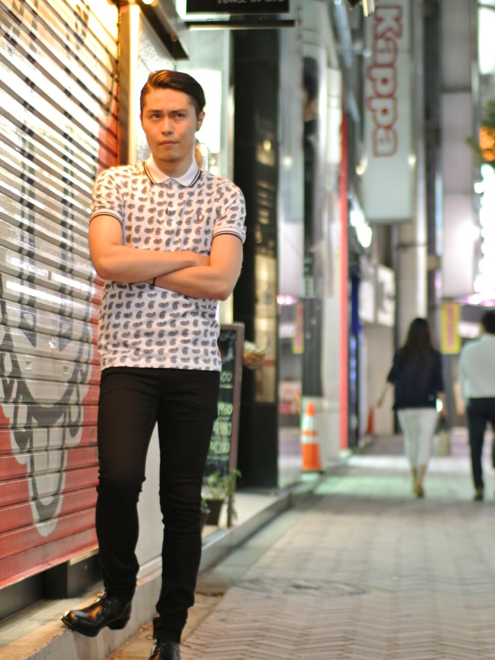 「ポロシャツ」｜「FRED PERRYのDRAKES Polo（その他）」を使った、Timeisonさん（メンズ・175cm）の夏コーディネートの1枚目の写真