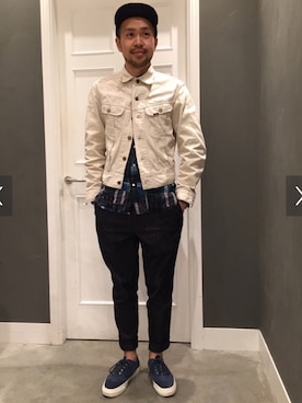 「BEAMS PLUS（ビームスプラス）のアイテム（パンツ）」を使った、Ikuo Mitaniさん（メンズ・171cm）の秋コーディネート