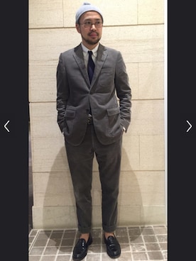 「アイテム（スラックス）」を使った、Ikuo Mitaniさん（メンズ・171cm）の秋コーディネート