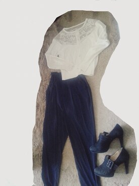 しをりさんのコーディネート