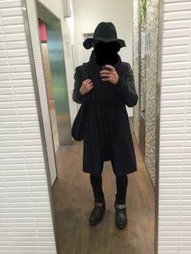 「Yves Saint Laurent rive gauche（イヴサンローランリヴゴーシュ）のアイテム（ブーツ）」を使った、ASUさん（メンズ・170cm）の冬コーディネート