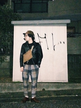 「MAISON KITSUNE」｜「アイテム（ライダースジャケット）」を使った、taaarumizuさん（メンズ・165cm）の冬コーディネート