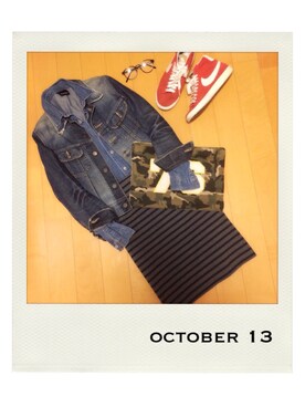 「NIKE（ナイキ）のスニーカー（スニーカー、レッド系）」を使った、marbleさん（レディース・158cm）の秋コーディネート