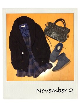 「BALENCIAGA（バレンシアガ）のハンドバッグ（ハンドバッグ、ブラック系）」を使った、marbleさん（レディース・158cm）の秋コーディネート