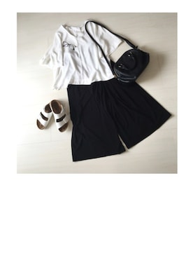 「BIRKENSTOCK（ビルケンシュトック）のARIZONA/アリゾナ パテント スーパーグリップソール (WOMEN)（サンダル、ホワイト系）」を使った、marbleさん（レディース・158cm）の夏コーディネート