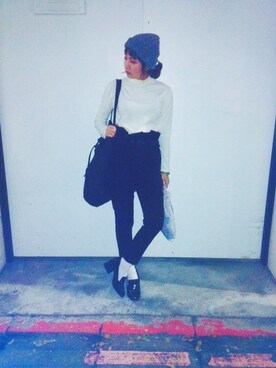 「PULL&BEAR（プルアンドベア）のアイテム（ニットキャップ/ビーニー）」を使った、劉奐綺さん（レディース・150cm）の冬コーディネート
