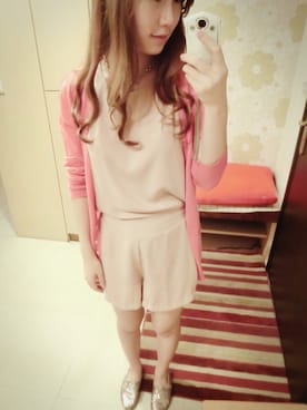 「TOMS（トムス）のアイテム（つなぎ/オールインワン）」を使った、王旋さん（レディース・169cm）の秋コーディネート