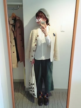 「猫」｜「アイテム（ハンチング/ベレー帽）」を使った、anさん（レディース・155cm）の秋コーディネート
