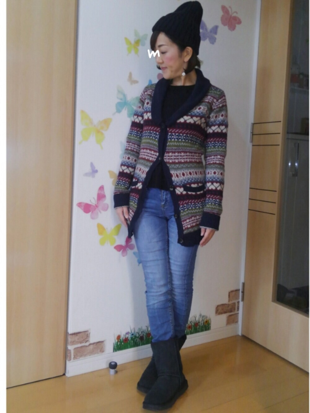 「シンプル、冬コーデ、ニット、ウールコート、Desigual、UGG、Handmade部、小窓部、アダルトおカワたん部」｜「リアル通勤ver.のウールのコートにマフラー＆ニット帽☆着込みまくりの防寒仕様😅（その他、ブルー系）」を使った、mintoさん（レディース・155cm）の秋コーディネートの1枚目の写真