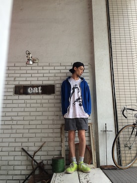「膝上ショーツ」｜「アイテム（パーカー）」を使った、eat_cameさん（メンズ・180cm）の秋コーディネート