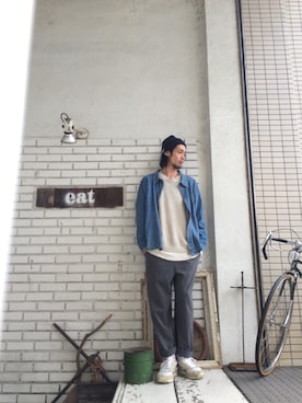 「インディゴデニム」｜eat_cameさん（メンズ・180cm）の冬コーディネート