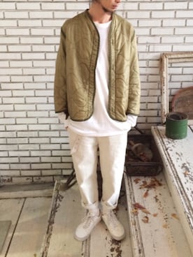 「ノーカラージャケット」｜eat_cameさん（メンズ・180cm）の秋コーディネート