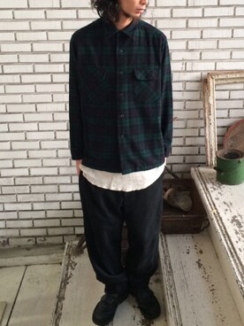 「ウールシャツ」｜「アイテム（スラックス）」を使った、eat_cameさん（メンズ・180cm）の秋コーディネート